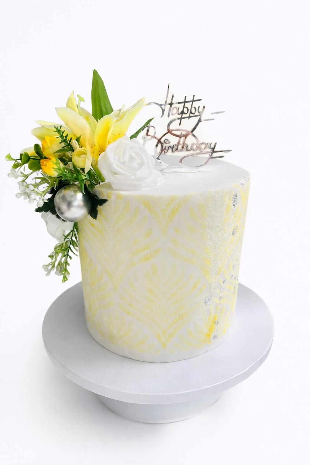 Beautiful Floral Stencil Cake