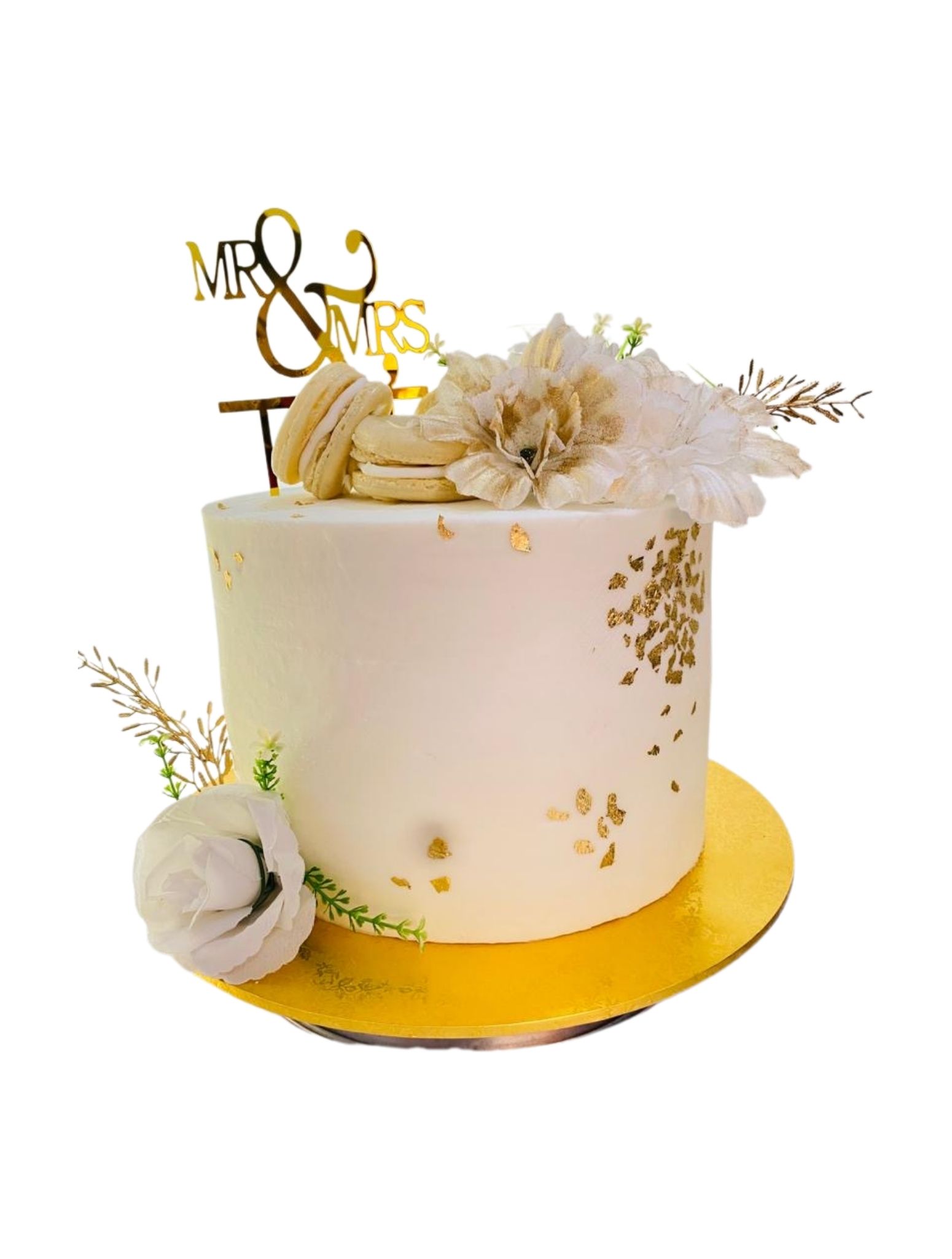 Elegant White & Gold Wedding Cake
